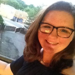 Meet your Posher, Julie